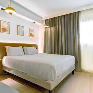 Standard Zimmer mit Kingsize-Bett